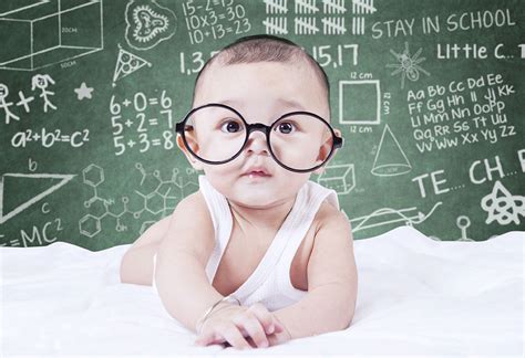 These 15 Signs Indicate That Your Baby Is Genius