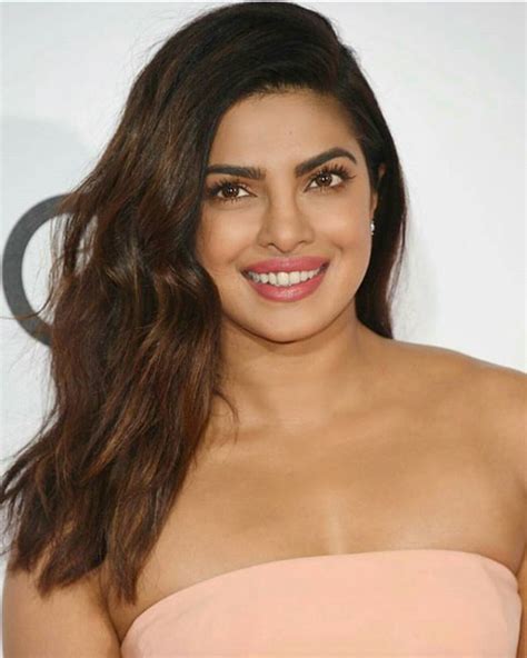 Priyanka Chopras Year In Beauty 60 Best Hairstyles And Makeup Looks Vogue India