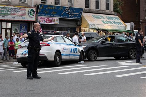 Driver With Illegal Lights And Sirens Hits Nypd Car Injuring 3