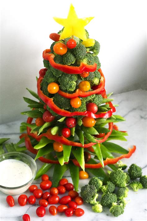 Christmas veggie tree | food and drink, food, veggies : Veggie Christmas Tree (How To VIDEO) - Kelley and Cricket