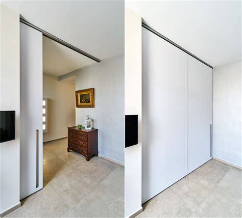 We encounter customers every day asking for advice on what hardware they can use to hang curtains or draperies in these type applications. Custom-made sliding doors | Anyway Doors
