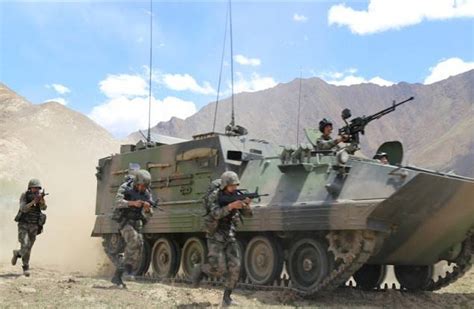 Indian Chinese Troops Engage In Tense Face Off In Ladakh