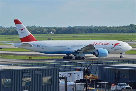 Austrian Airlines Fleet Boeing 777 200er Details And Pictures