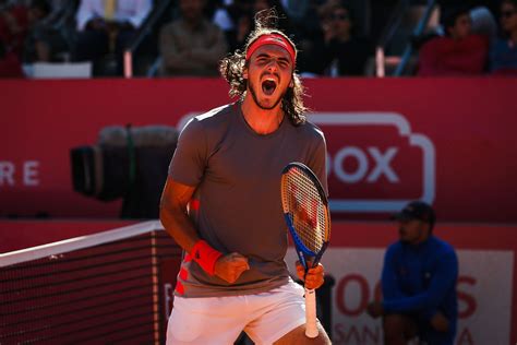 Stefanos tsitsipas men's singles overview. Greek young gun, Stefanos Tsitsipas wins third career title in Portugal | Neos Kosmos