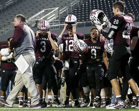 East Bernard Rolls Past Ganado To Advance In Playoffs