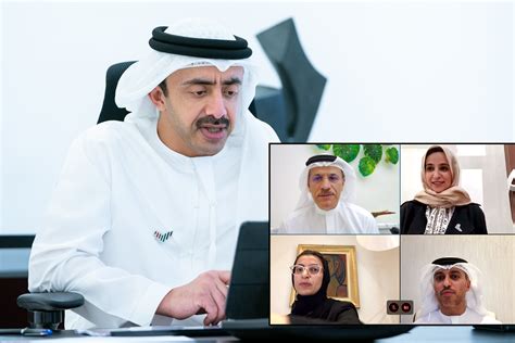 جريدة النهار الجديد هي جريدة يومية جزائرية مستقلة تصدر عن شركة الأثير للصحافة في حيدرة بالجزائر العاصمة، صدرت عام 2007. عبدالله بن زايد يترأس اجتماعات عن بعد لمجلس التعليم ...