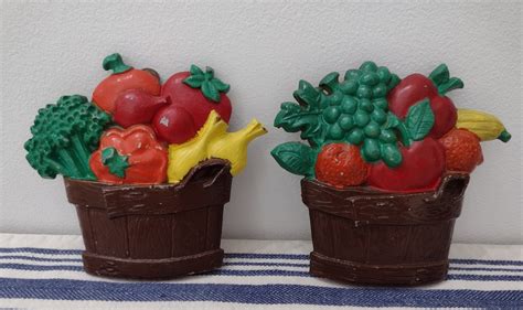 Sexton Vintage Metal Wall Plaques 1976 Fruits And Vegetables Kitchen Decor 2 Pieces Etsy