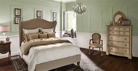 The paint colors you choose for the bedroom can go a long way in making you feel warm, romantic, and peaceful as you spend time with your special someone. Zen Bedroom | Relaxed and Calming Bedroom Gallery | Behr