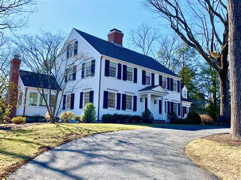 Five Beautiful Wellesley Homes Recognized By Wellesley Historical Commission The Swellesley Report
