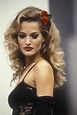 Karen Mulder walked for D&G 1992 | Dolce and gabbana, Mulder, Fashion