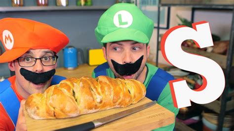 Super Mario Bros Spaghetti Sandwich Recipe Sorted Food Youtube
