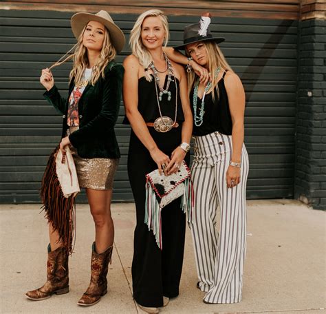 Nfr Outfits For Vegas 2019 Nfr Outfits For Vegas 2019 Nfr Outfits Western Outfits Women