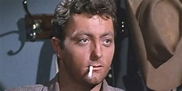 Where is James Mitchum now? Salary, Nationality, Parents, Height