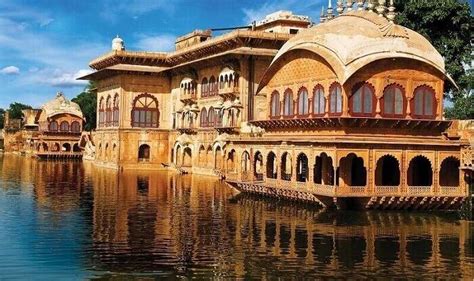 33 Famous Palaces In India Where You Taste Royalty In 2023