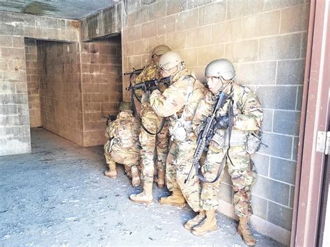 Soldiers Clear The Building At Fort Leonard Wood Article The United
