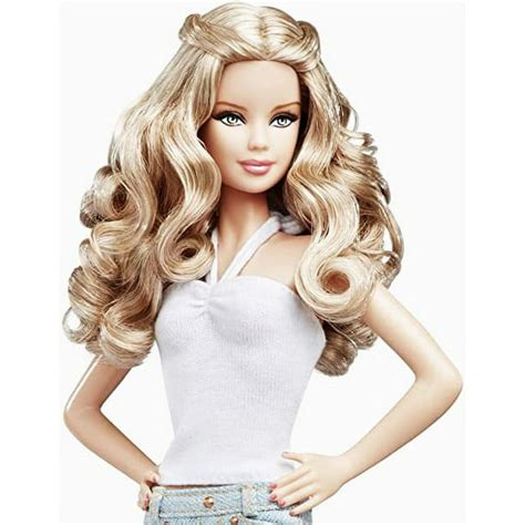 Barbie Basics Doll Model No 01 Collection 002 Black Label 2010 Mattel T7738