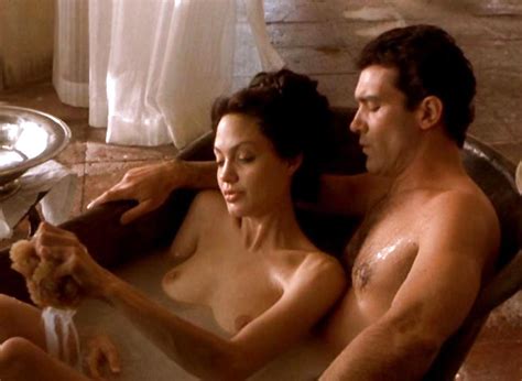 Naked Angelina Jolie In Original Sin Hot Sex Picture