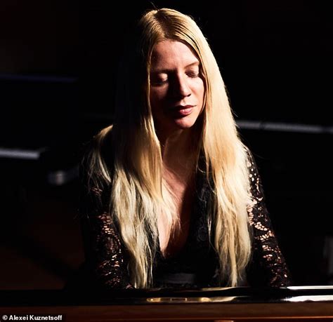 Valentina Lisitsas Fine New Box Set Is A Bargain For More Than Eleven