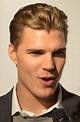 Chris Zylka - Wikipedia