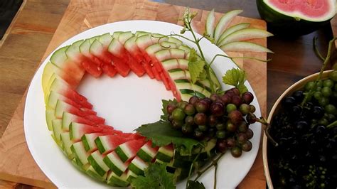 Italypaul Art In Fruit And Vegetable Carving Lessons Diy Fruit Platter