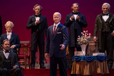 Hall Of Presidents To Reopen In August First Look At Animatronic Of