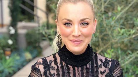 Kaley Cuoco Rocks Delicious Revealing Nightgown Its Like Christmas