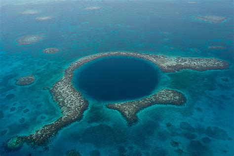 The Great Blue Hole Of Belize