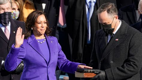 scad alum designed kamala harris purple coat for inauguration