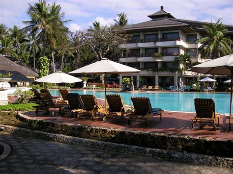 sanur beach hotel bali indonesia we had a one night stop over at this hotel owned by garuda