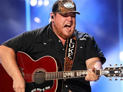 Every day, luke combs and thousands of other voices read, write, and share important stories on medium. Luke Combs Becomes First Artist With 5 Singles On ...