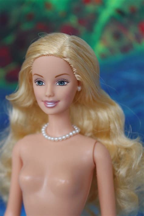 Nude Pale Blonde Long Hair Barbie Doll Bellybutton Body Debox For Ooak Curls Ceo Ebay