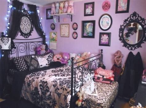 Emo Tumblr Bedroom New Lifestyle Gothic Bedroom Goth Home Decor