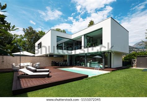 Exterior Modern White Villa Pool Garden Stock Photo Edit Now 1151072345