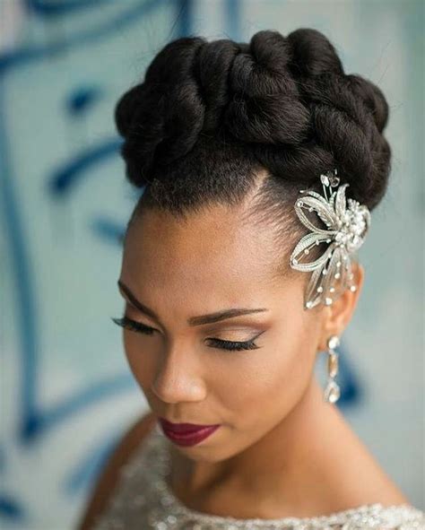 15 Remarkable Hairstyles For Natural Hair Brides Wedding Digest Naija