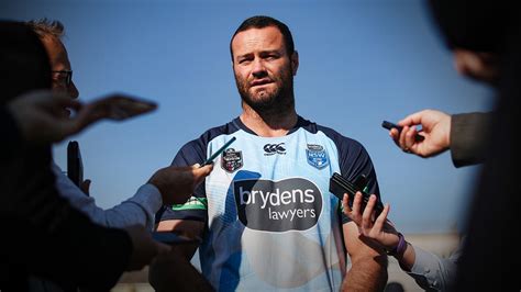 Boyd cordner (9 haziran 1992 doğumlu) avustralyalı bir profesyonel rugby ligi futbolcu olarak oynayan ikinci sıra için sidney horozları içinde nrl ve avustralya uluslararası düzeyde. Boyd Cordner - AthletesVoice