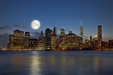 Full Moon Over Manhattan Wallpaper Hd City 4k Wallpapers Images