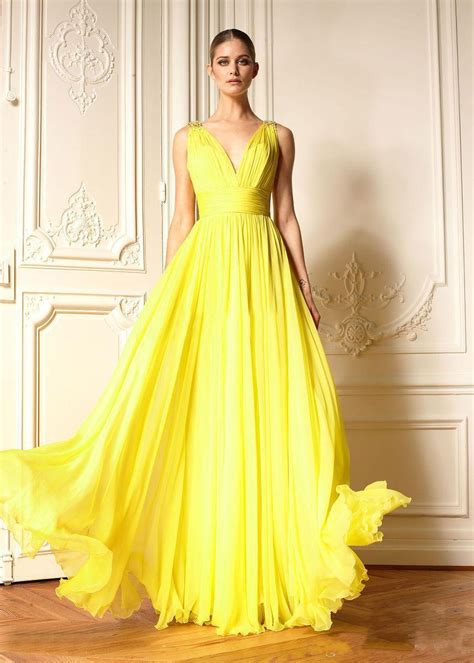2015 Evening Dress Fashion Bright Yellow Prom Dress V Neck High Quality