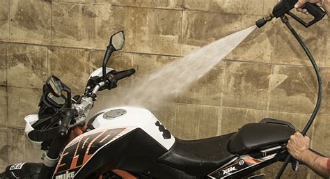 6 Basic Tips For Cleaning Your Motorcycle Bikewale