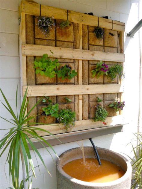 Turn your flowers or plants into a work of art with a vertical garden planter, perfect for small spaces and urban gardening. 21 Simply Beautitful DIY Vertical Garden Projects That ...