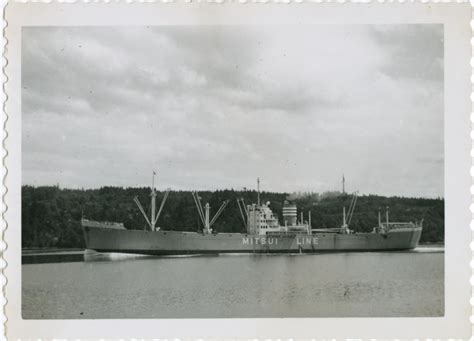 Ddr Densho 296 243 — Mitsui Line Cargo Ship Densho Digital Repository