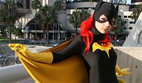 Batgirl Podría Ser El Siguiente Personaje Descargable De Injustice