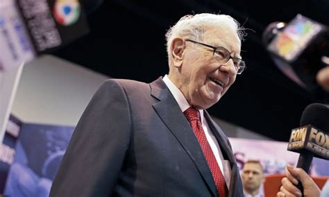 Is berkshire hathaway undervalued compared to its fair value and its price relative to the market? Berkshire Hathaway's Cash Pile Hits a Record - The Wall ...