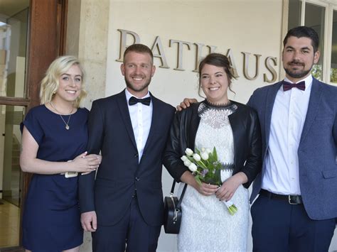 Aktuelle berichterstattung und infos zu den themen politik, kultur, bildung und vieles mehr. Hochzeit von Ramona Schwinger und Simon Muxel - Dornbirn ...