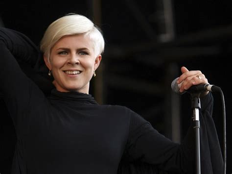 Image Of Robyn