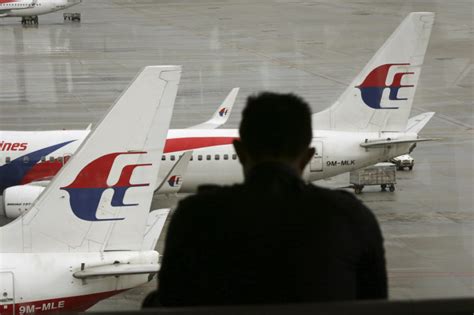 Sistem penerbangan malaysia), branded as malaysia airlines is the flag carrier airline of malaysia and a member of the oneworld airline alliance. Malaysia Releases Satellite Data From Missing Jetliner