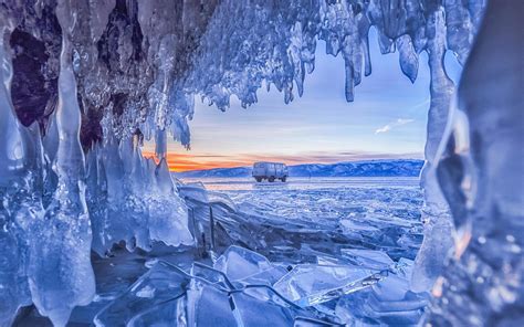 Beautiful Ice Formations That Prove Winter Is The Most Dazzling Season