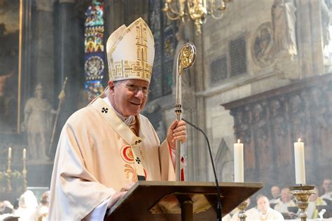 Christi Himmelfahrt Kardinal Schönborn Feiert Messe Im Stephansdom