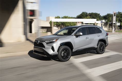 2022 Toyota Rav4 Lineup Expands With New Se Hybrid Trim Exterior