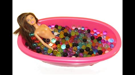Swimming baby doll with her musical foaming bathtub | toys academy today we have toys from baby born: ORBEEZ Barbie - Baby Doll Bath with Surprise Toys! - Zelfs ...
