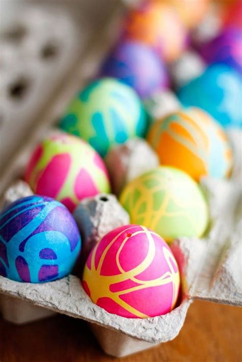 9 Fun And Easy Ways To Decorate Easter Eggs With Kids Easter Eggs Kids